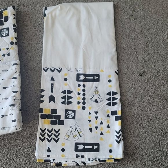 Neutral Baby Crib Bundle - Picture 2 of 5